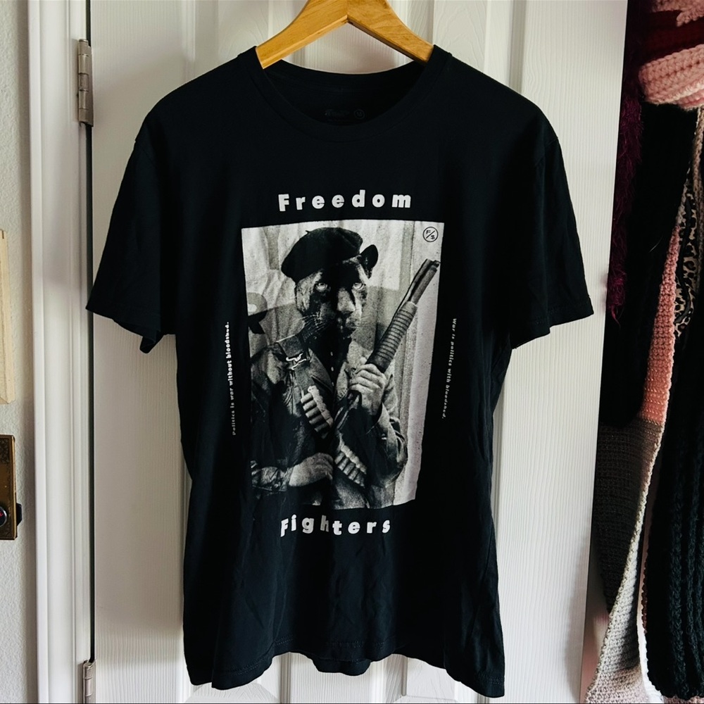 Fly Supply black panther short sleeve freedom fighter tshirt